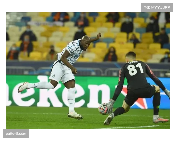 荷甲球队定位球二次进攻成得分利器 弧顶区域控制成胜负手 荷甲球队定位球二次进攻成得分利器 弧顶区域控制成胜负手